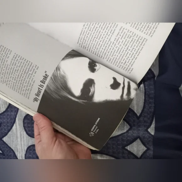 VH1 CASUALTIES OF ROCK softcover Book - Picture 4 of 6